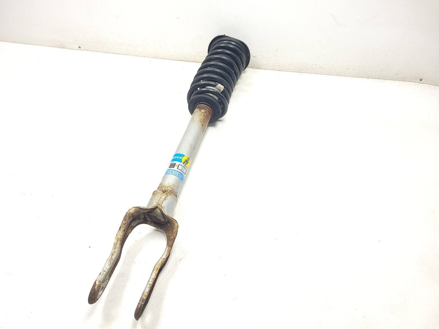 11-13 Grand Cherokee Shock Strut Front Driver