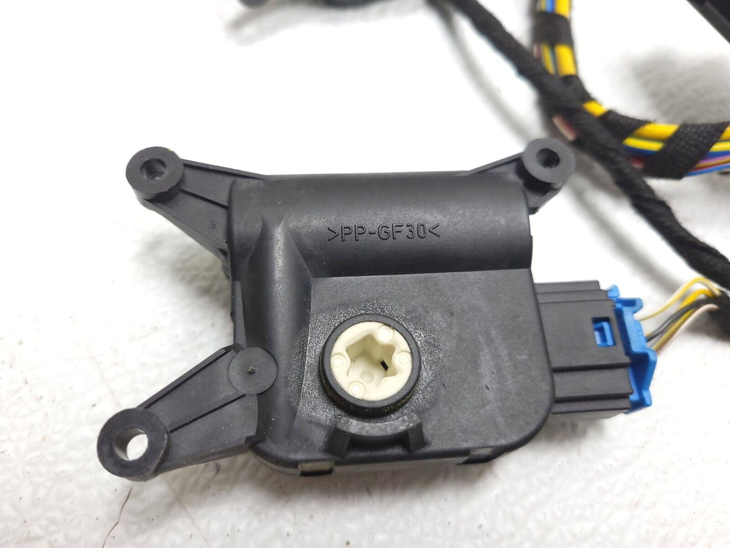 09 10 11 12 Volkswagen Cc HVAC A/c Heater Blend Door Actuator Flap Motor OEM