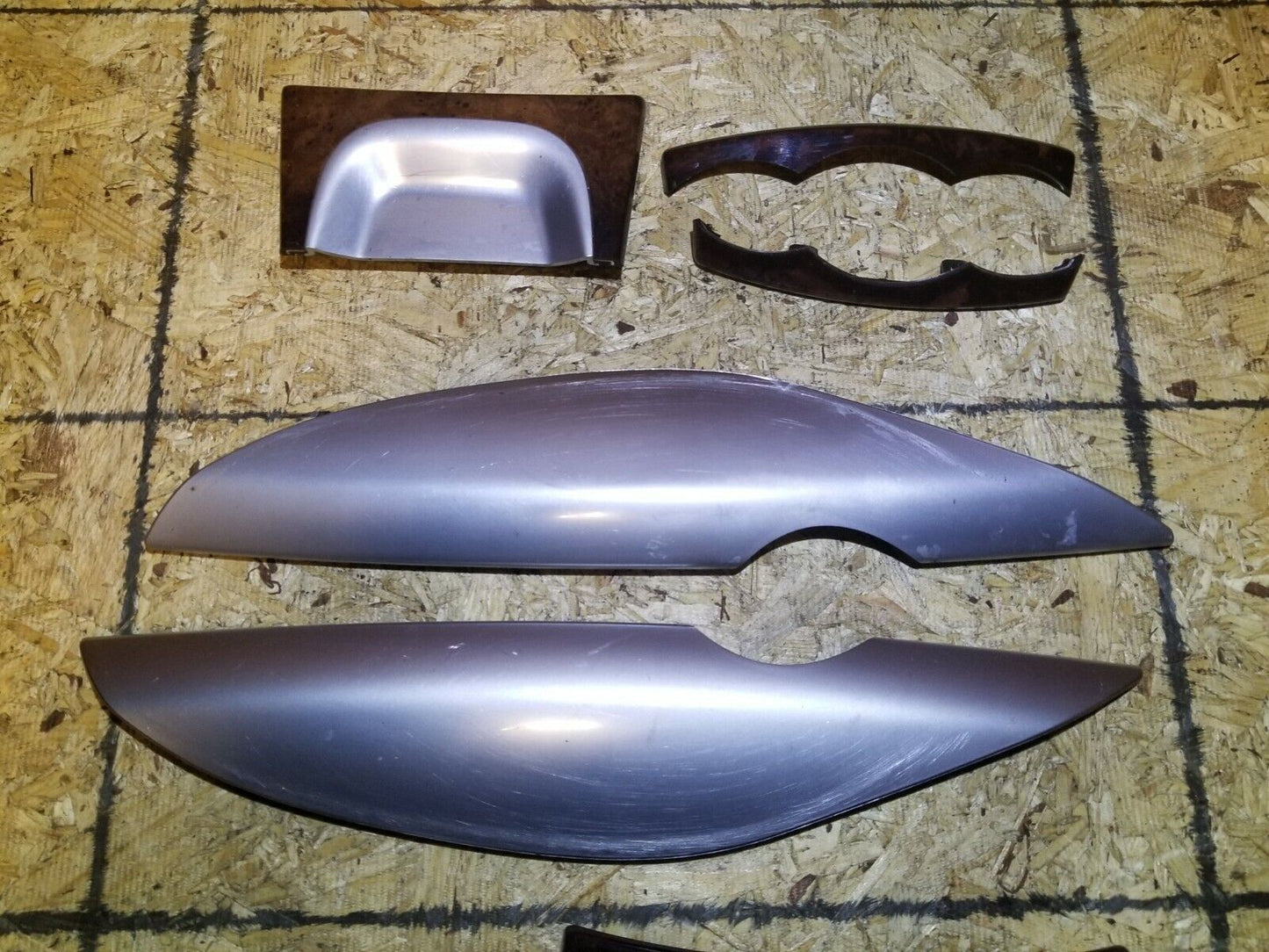 07 08 09 10 Mercedes R350 Center Console Cup Holder Ash Tray Wood Trim OEM