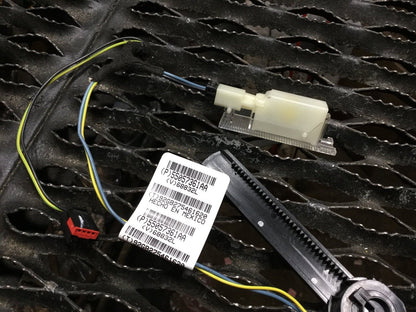 15 16 17 Chrysler 200 Chassis Wire Harness W/ Glove Box Lamp OEM