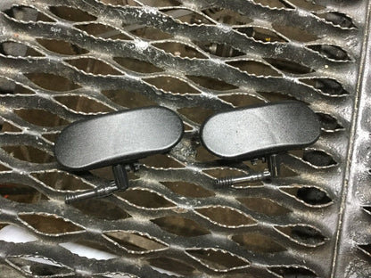 05 06 07 08 Audi A4 Right Or Left Washer Sprayer Nozzle OEM Per Each 1pc