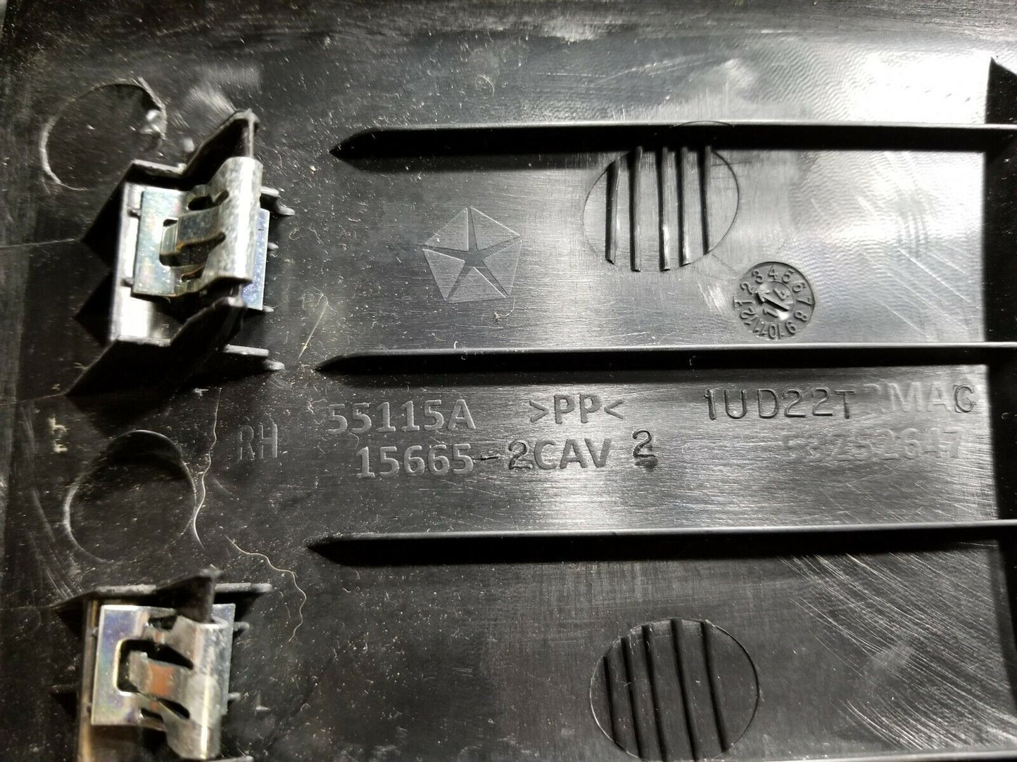 14 15 16 17 Jeep Cherokee Rear Sill Scuff Plate Passenger Side Right OEM