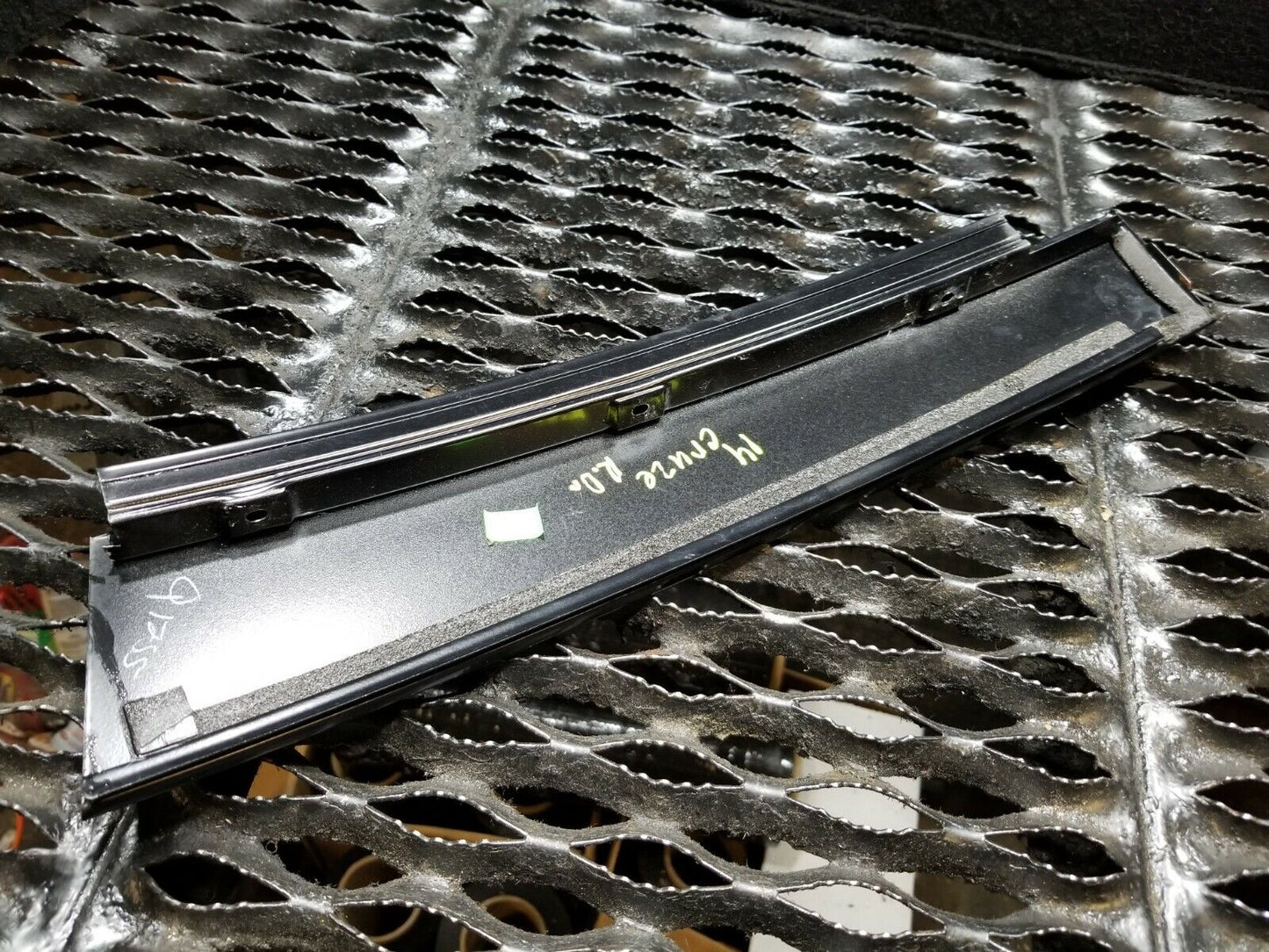 10 11 12 13 14 15 Chevrolet Cruze Rear Left Driver Side Trim Molding Pillar OEM