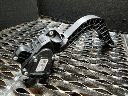 17 18 19 20 Cadillac Xt5 Accelerator Gas Pedal OEM 34k