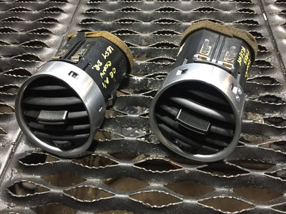 04 05 06 Audi A4 B6 Cabrio Dashboard Vent Left & Right OEM Pair