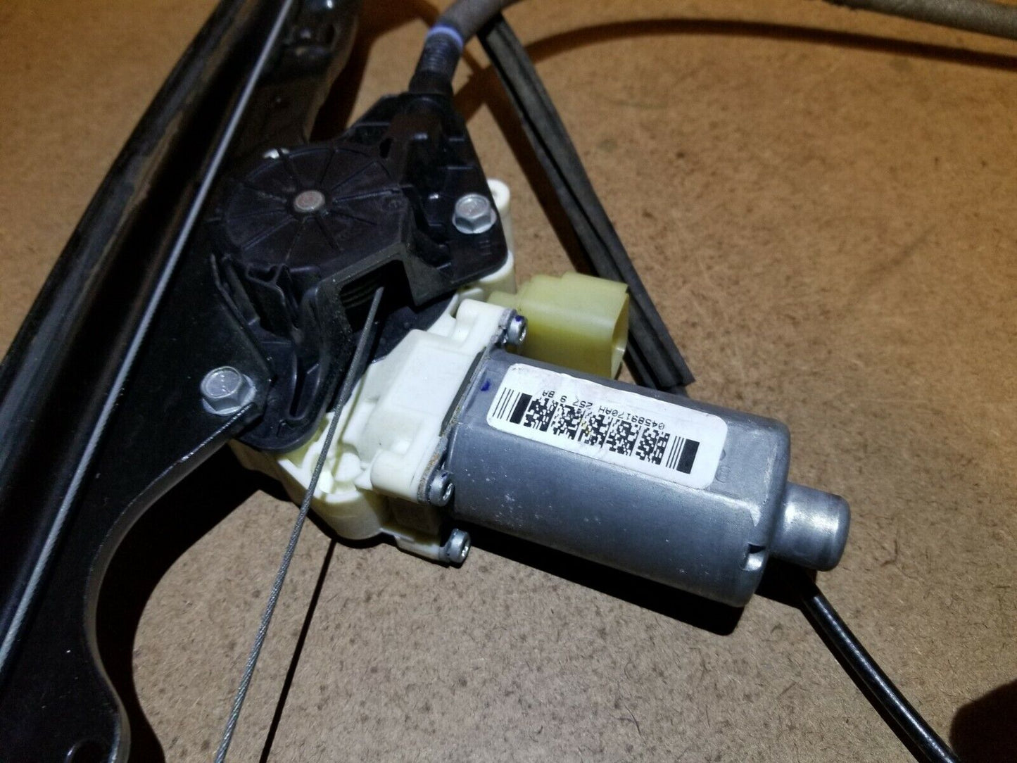 07 08 09 10 Jeep Grand Cherokee Srt8 Front Right Pass Window Regulator Motor OEM