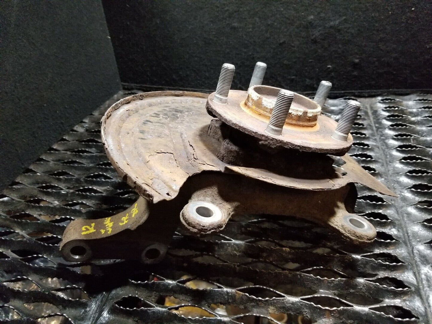 11 12 13 14 Nissan Juke Front Spindle Knuckle Left Driver Side OEM 98k Miles