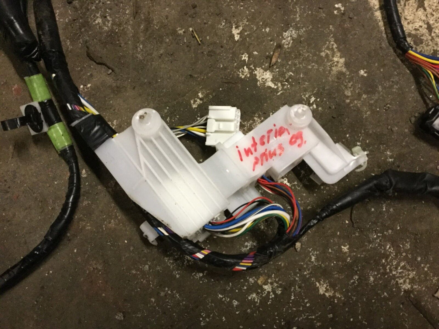 04 05 06 07 08 09 Toyota Prius Interior Floor Wire Wiring Harness 8216147330 OEM