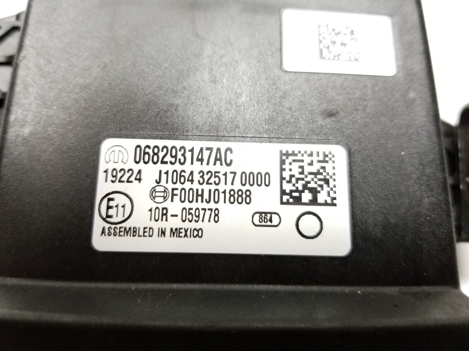 2018 - 2020 Dodge Journey Gateway Control Module OEM 2018 - 2020 Dodge Journey Gateway Control Module OEM