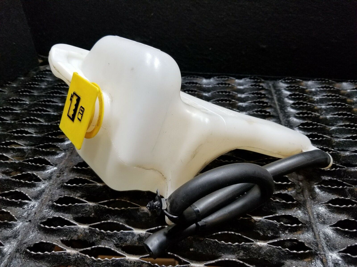 13 14 15 16 17 Jeep Compass 2.4l Engine Coolant Reservoir Bottle OEM 30k