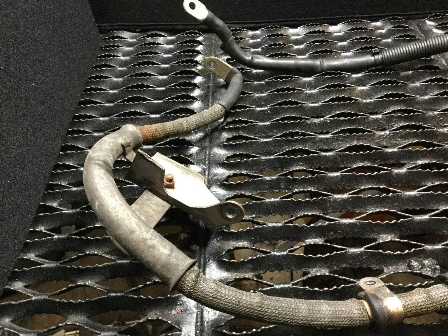 04 05 06 Porsche Cayenne 3.2l Positive Battery Cable Wiring Harness OEM