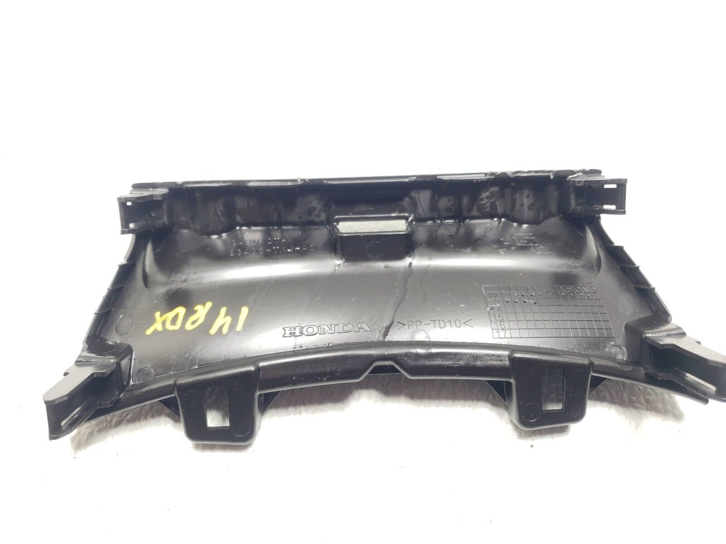 13 14 15 Acura RDX Center Garnish 83406-tx4 OEM 80k Miles