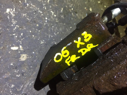 04 05 06 BMW X3 E83 3.0l Front Left Driver Side Brake Caliper OEM D33