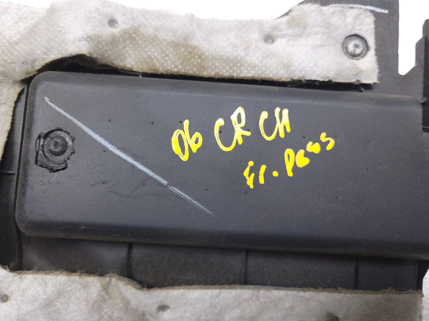 2006 - 2010 Jeep Grand Cherokee Dash Lower Trim Panel Right Passenger Side OEM