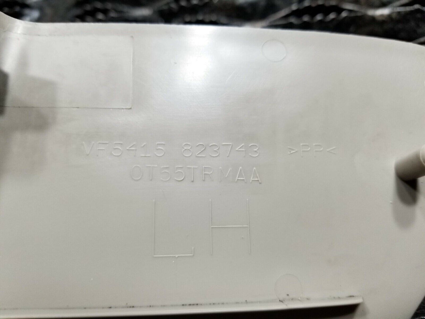04 05 06 Chrysler Sebring Convertible Left Driver Side Trim Cap Cover Corner OEM