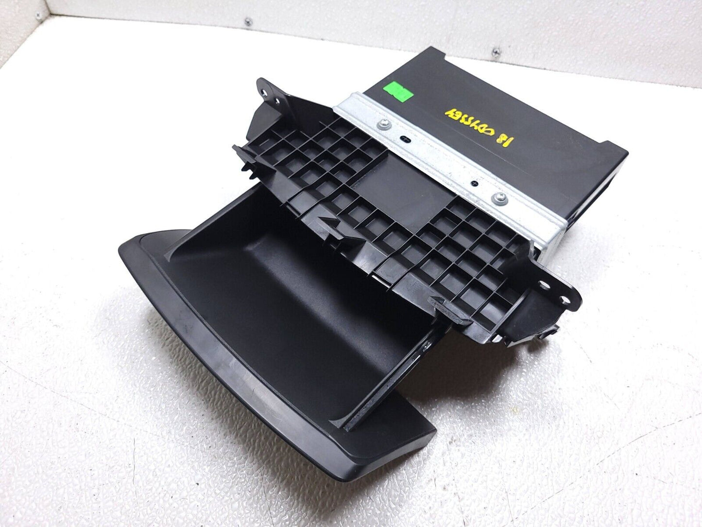 18 19 20 21 22 Honda Odyssey Dash Storage Bin Tray Box Compartment 77230-thr OEM