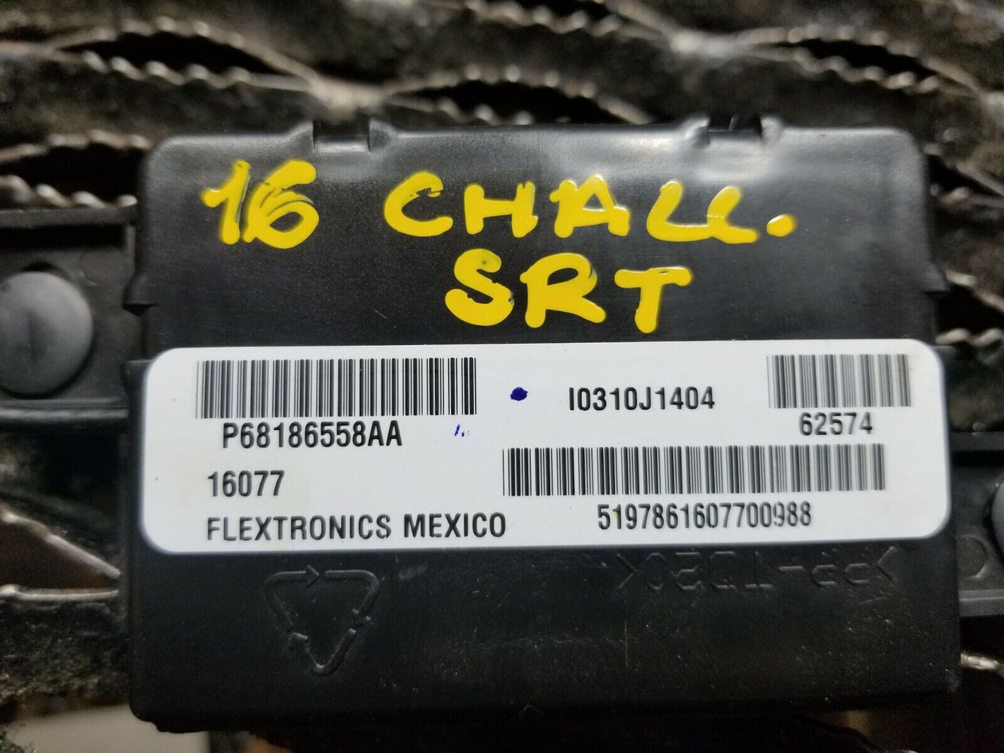 16 17 Dodge Challenger SRT Keyless Entry Antenna 68186558aa OEM 12k Miles