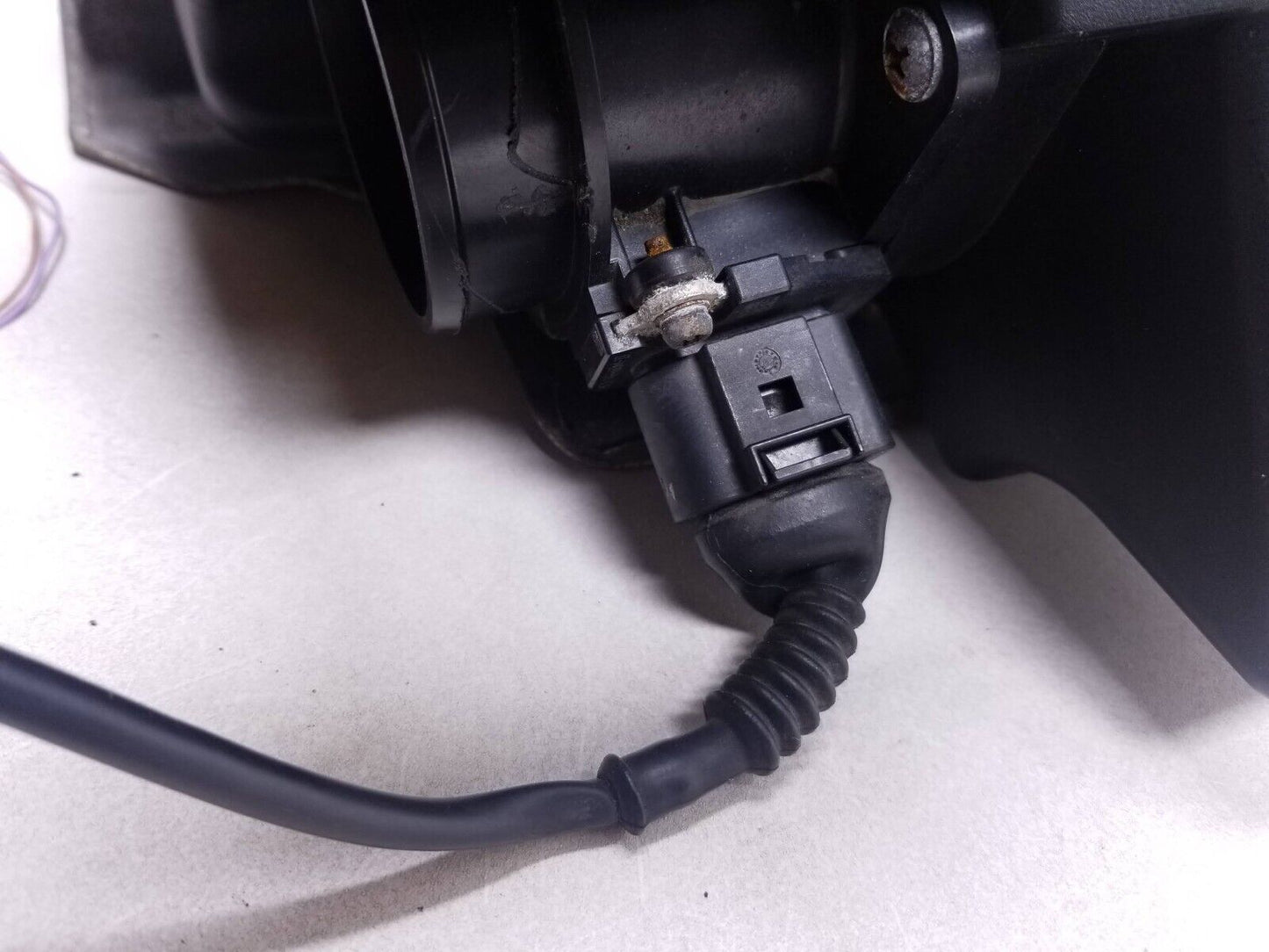 06 07 08 09 Audi A4 Air Cleaner Box & Air Flow Sensor 03g133835c 2.0l OEM