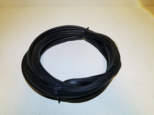 11 12 13 14 15  Audi Q7 Rear Trunk Weatherstrip Seal OEM 87k Miles