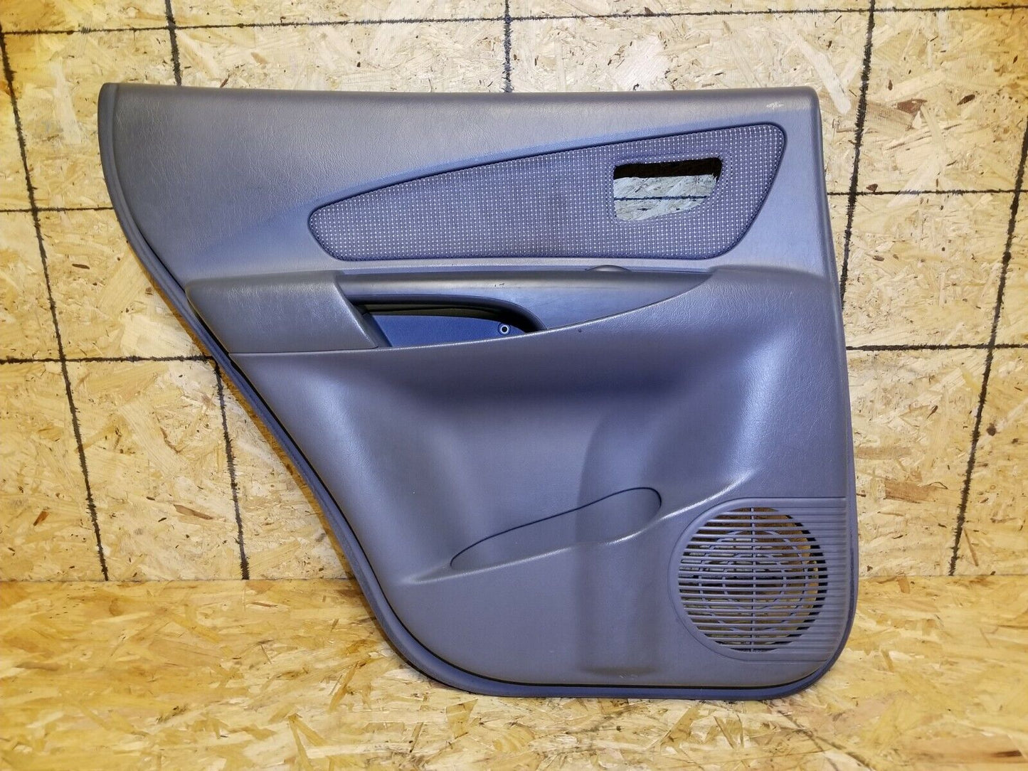 07 08 09 Hyundai Tucson Rear Left Driver Door Trim Panel OEM 89k