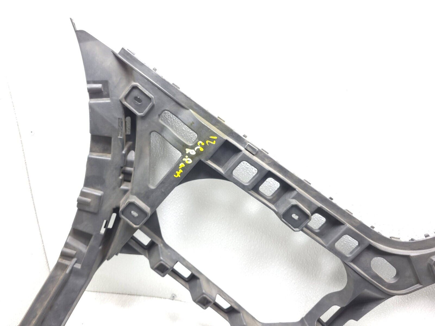 09 10 11 12 Volkswagen Cc Rear Bumper Bracket Left & Right Pair OEM