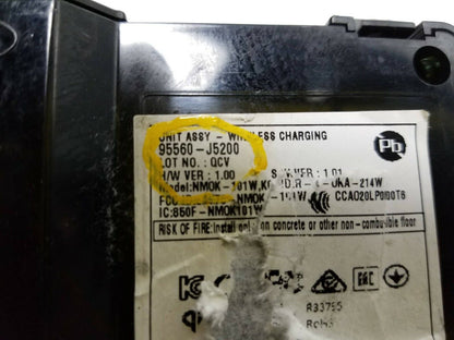 20 21 22 Kia Stinger Wireless Charging 95560-j5200 OEM 312 Miles