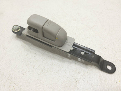 07 - 13 Suzuki Sx4 Hatchback Seat Belt Height Adjuster Passenger Side Right OEM