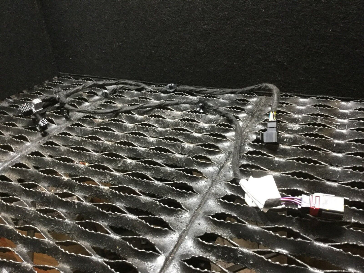 15 16 17 Jeep Renegade Console Wire Harness Loom OEM 7.000 Miles