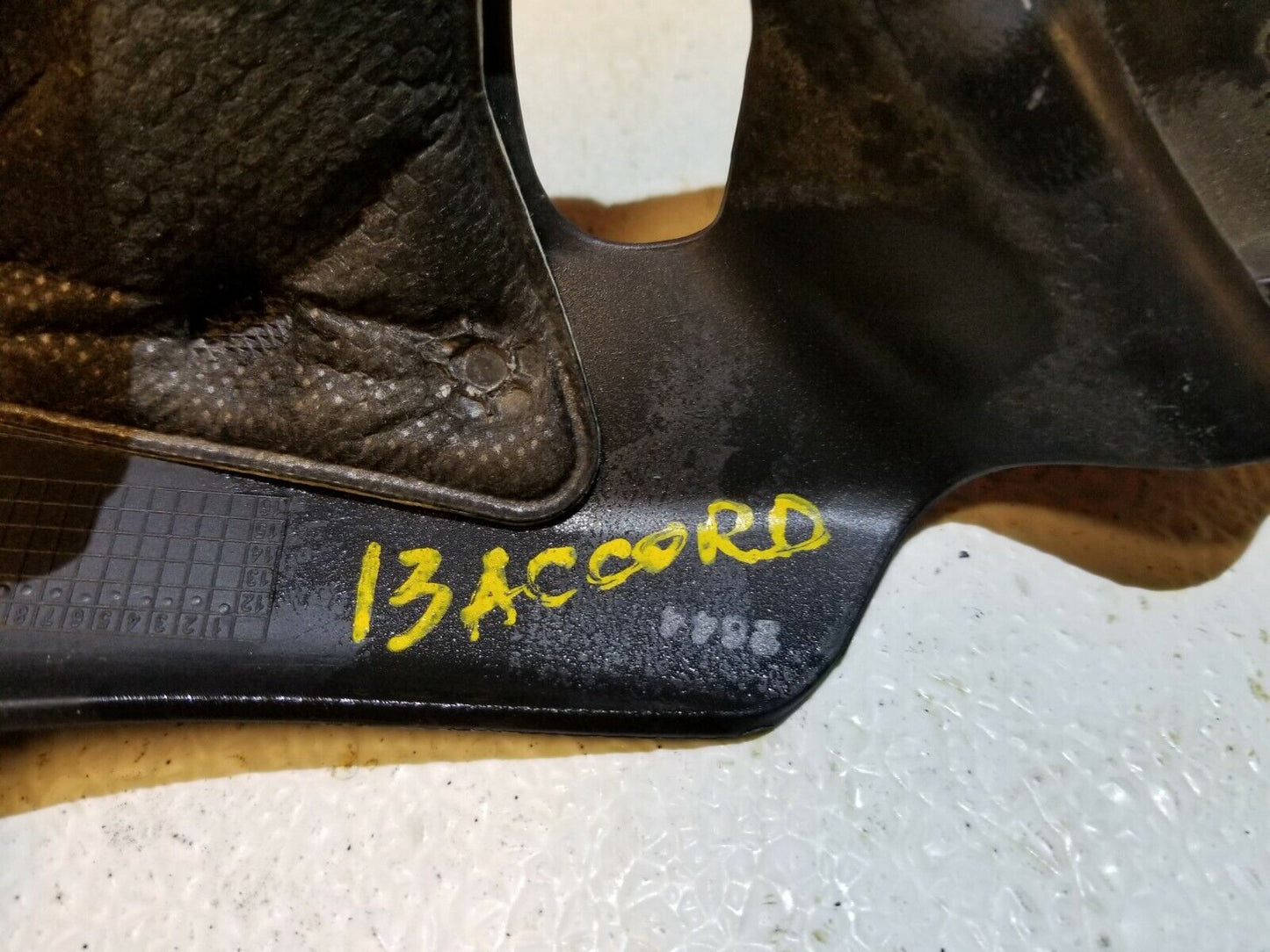 13 14 15 Honda Accord 2.4l Engine Cover OEM 74k Miles