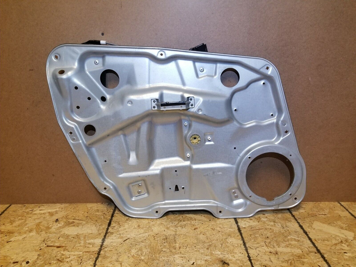07 08 09 10 Mercedes R350 Front Left Driver Door Window Regulator Panel OEM