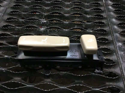 98 99 00 01 02 03 04 05 Lexus GS300 Front Left Driver Seat Switch Control OEM
