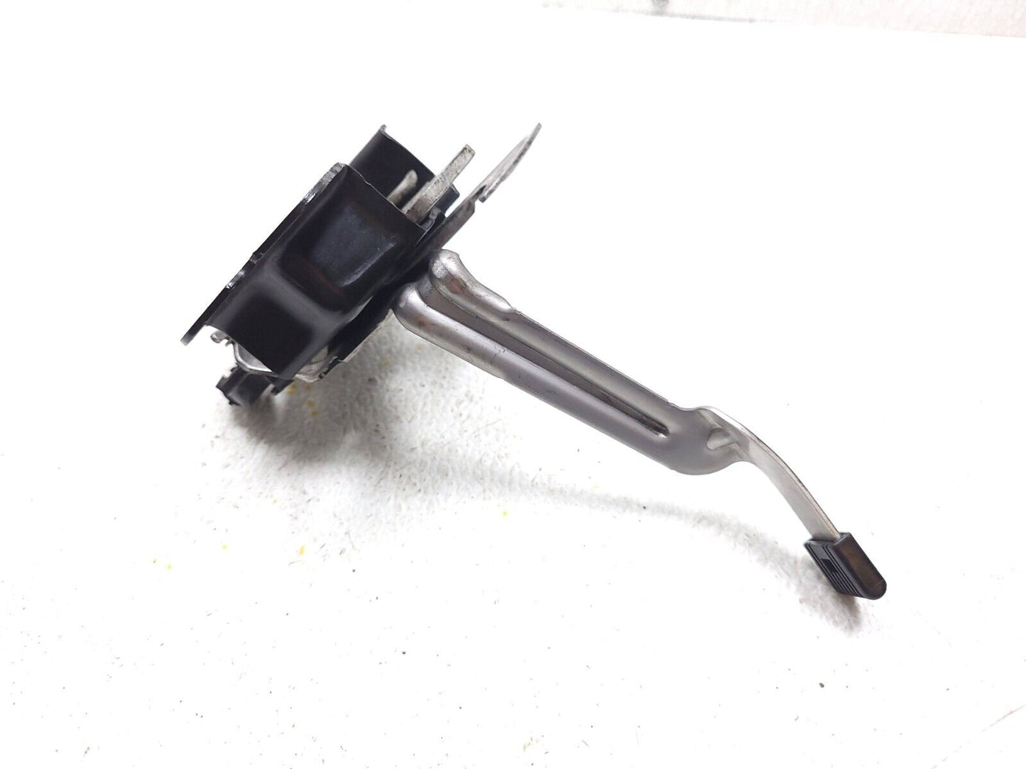 18 19 20 21 22 Honda Odyssey Hood Lock Latch Actuator OEM