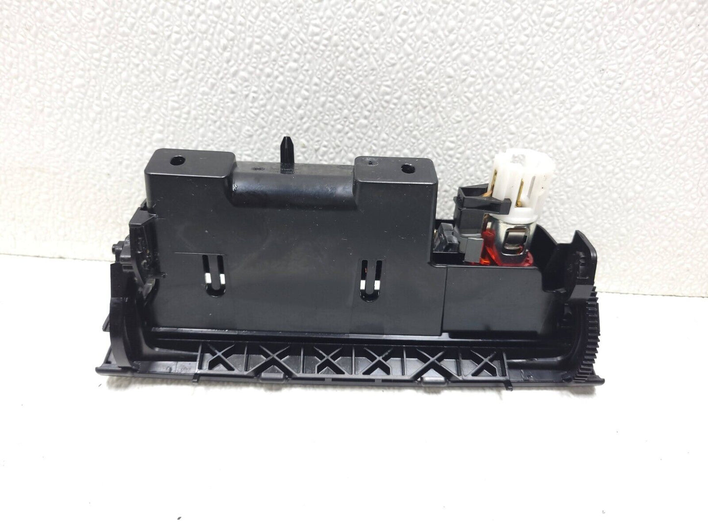 09 10 11 12 Volkswagen Cc Center Console Ashtray OEM