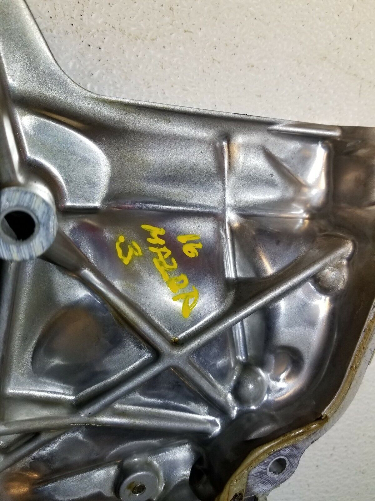 14 15 16 Mazda 3 2.0l Engine Timing Cover OEM 41k Miles