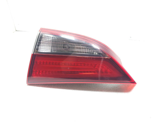 14 15 16 Hyundai Elantra Tail Light Inner Right Pass Side OEM Sedan