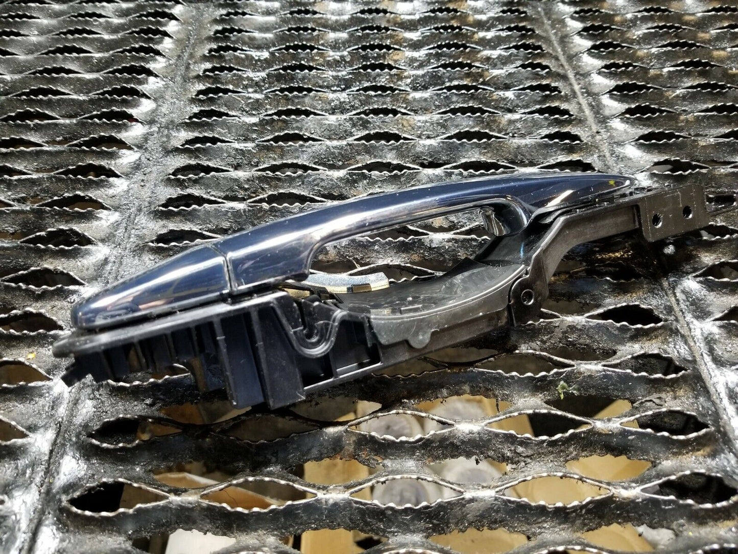 16 17 18 Nissan Sentra Rear Right Pass Side Exterior Door Handle Chrome OEM 40k