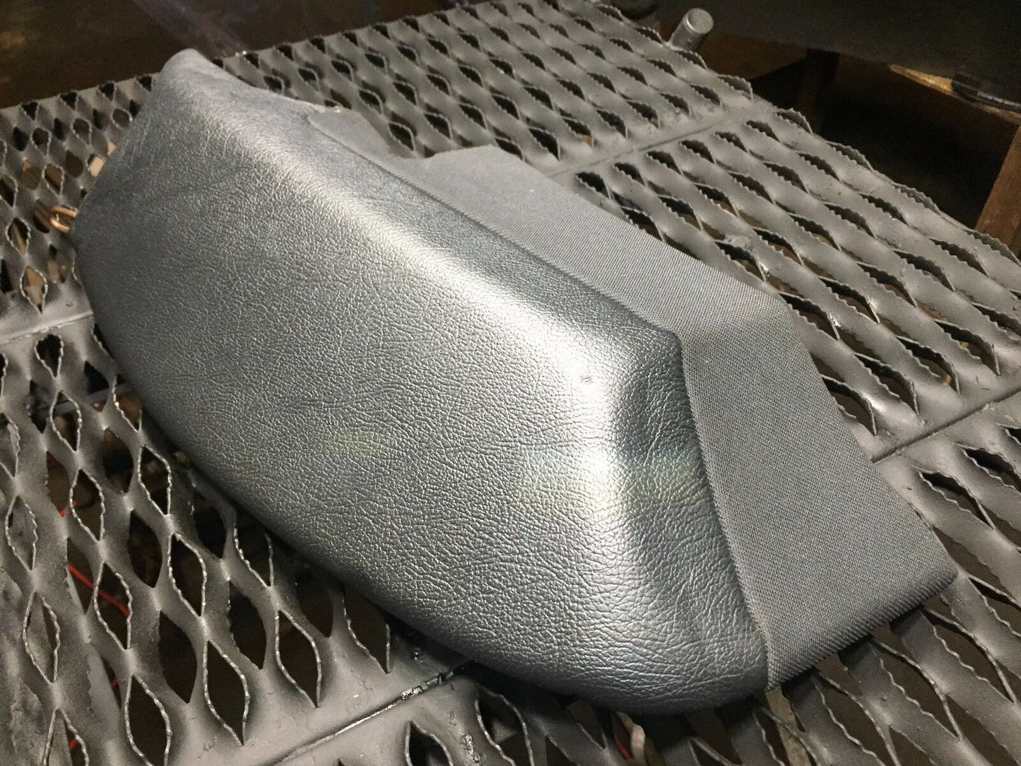 03 04 05 06 Mercedes C230 W203 Coupe Rear Left Seat Back Pillar Cushion OEM
