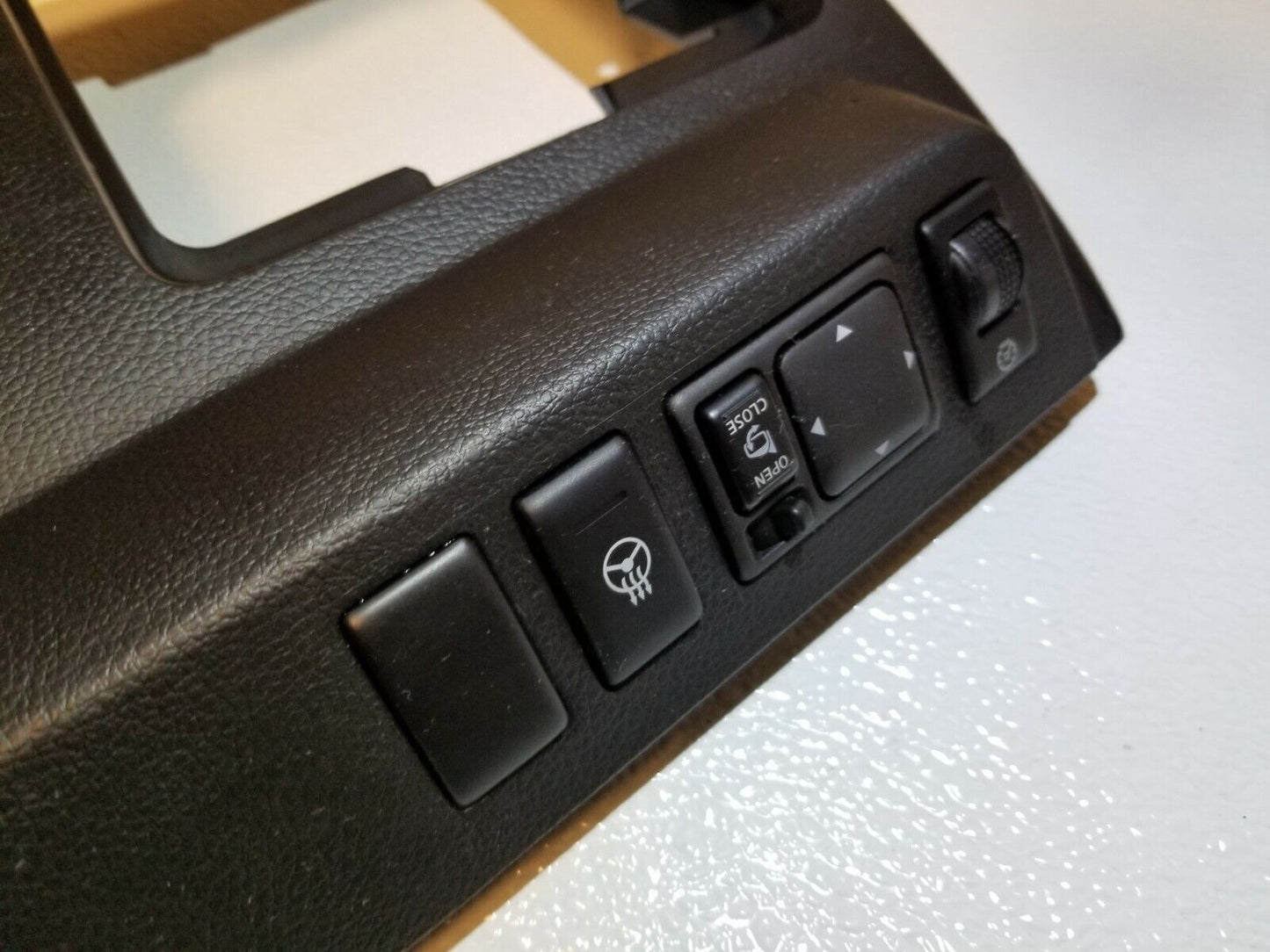 04 05 06 07 08 Nissan Maxima Front Left Dash Knee Bolster Cover Panel OEM