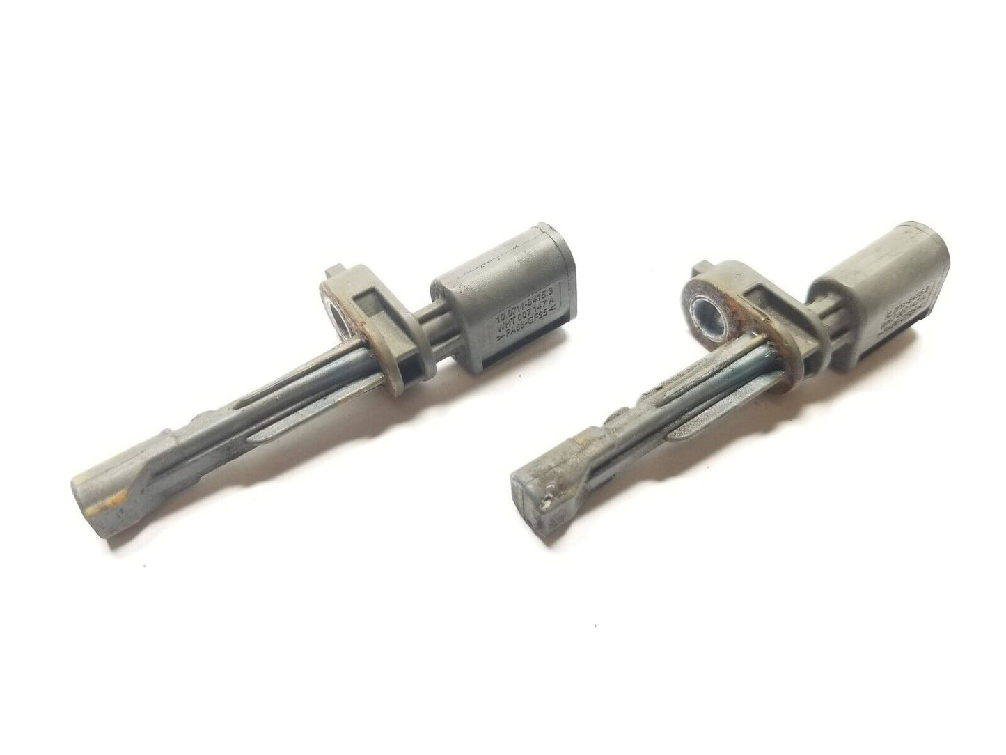19 20 21 Volkswagen Jetta Speed Sensor Wht007147a 2pcs  OEM