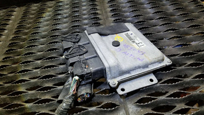 2013 2014 Nissan Altima Mec300-011 A1 / Mec300011a1 Engine Control Module OEM N2
