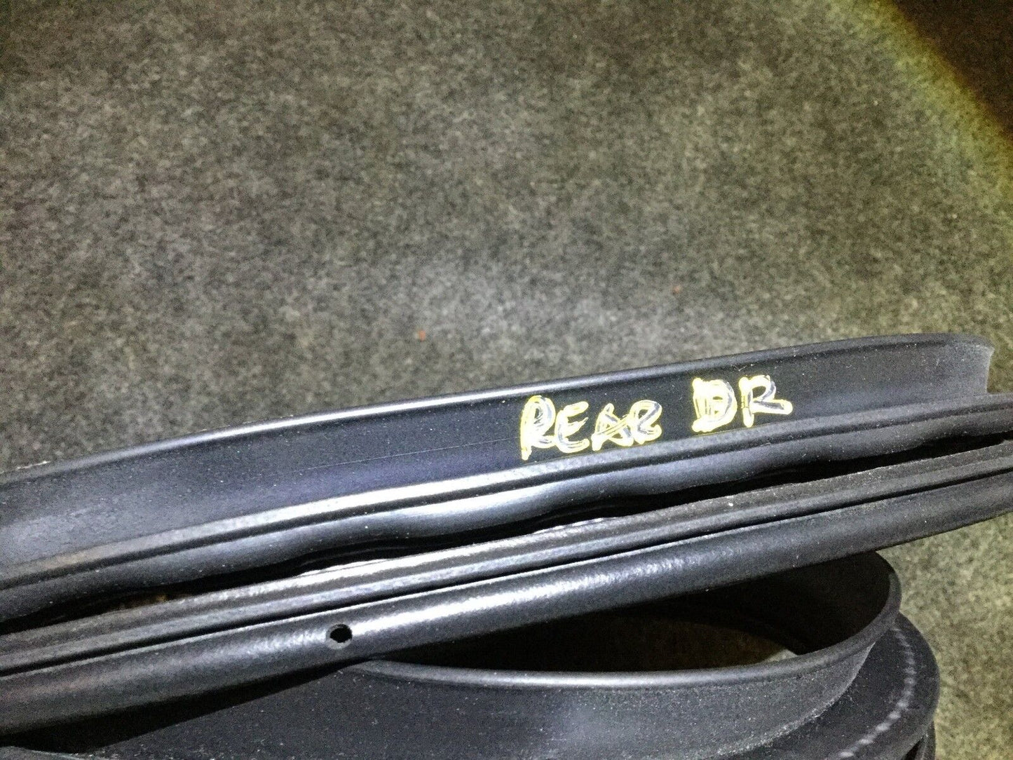 07 08 09 10 Chrysler Sebring Rear Left Driver Door Weatherstrip Seal OEM
