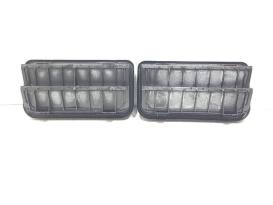 09 10 11 12 Volkswagen Cc Quarter Air Drafter Pressure Vent Lh & Rh OEM