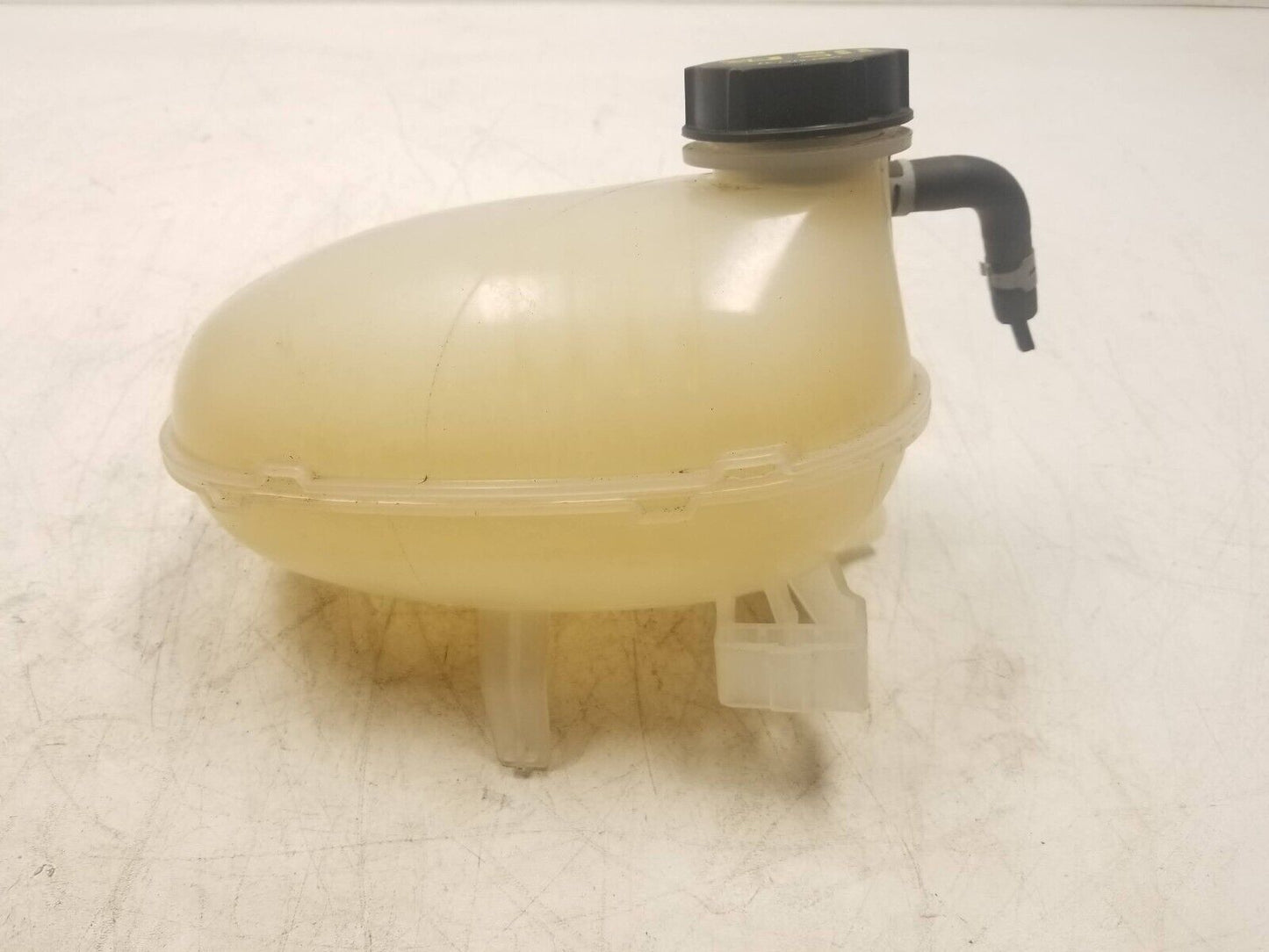 17 18 19 Ford Escape Radiator Overflow Reservoir 1.5l OEM