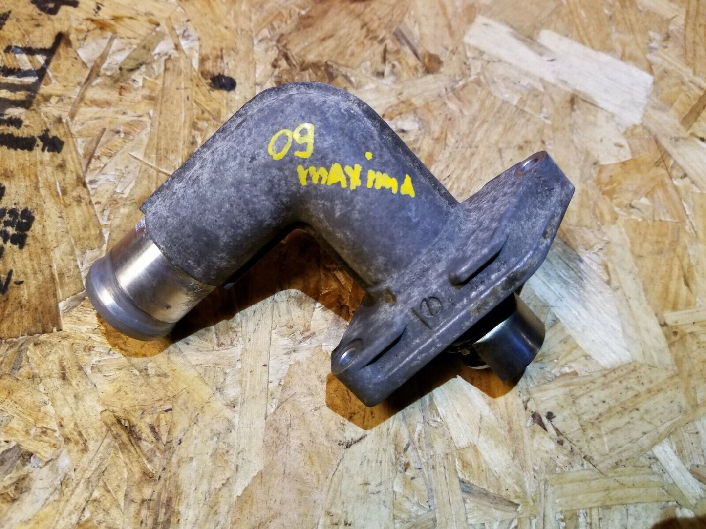 09 10 11 12 13 14 Nissan Maxima 3.5l Thermostat W/ Housing OEM