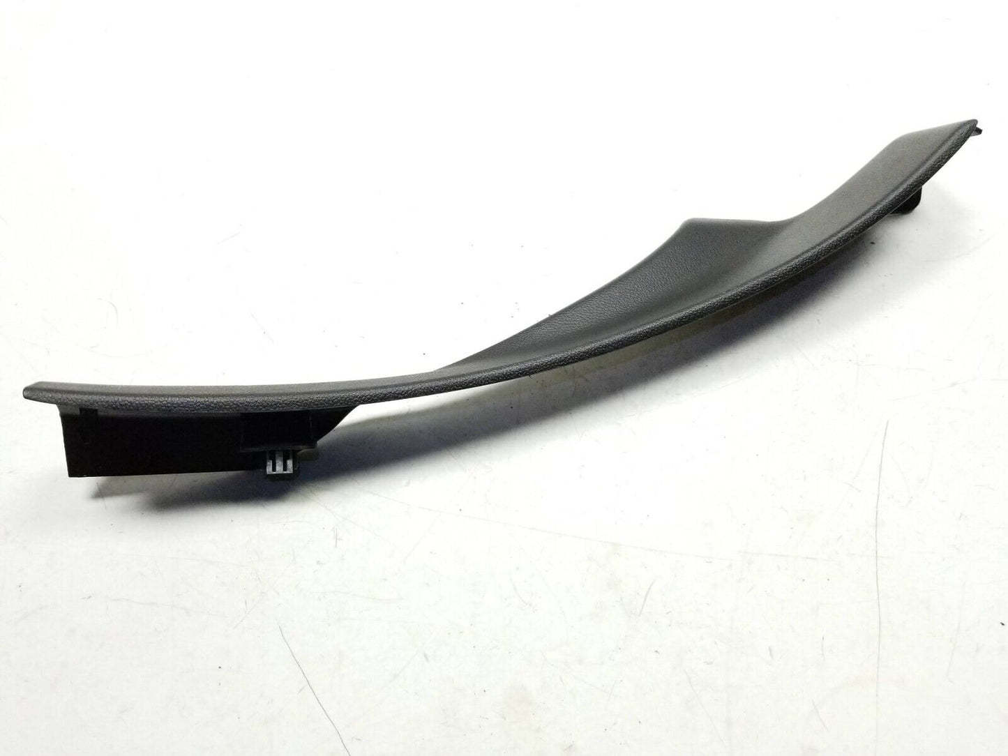 2013 - 2018 Cadillac Ats  Rear Inner Sill Seat Trim Driver Side  23431309 OEM