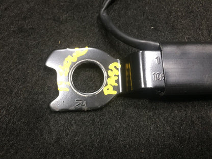 2010 2011 Kia Soul Front Right Passenger Seat Belt Buckle  OEM A1