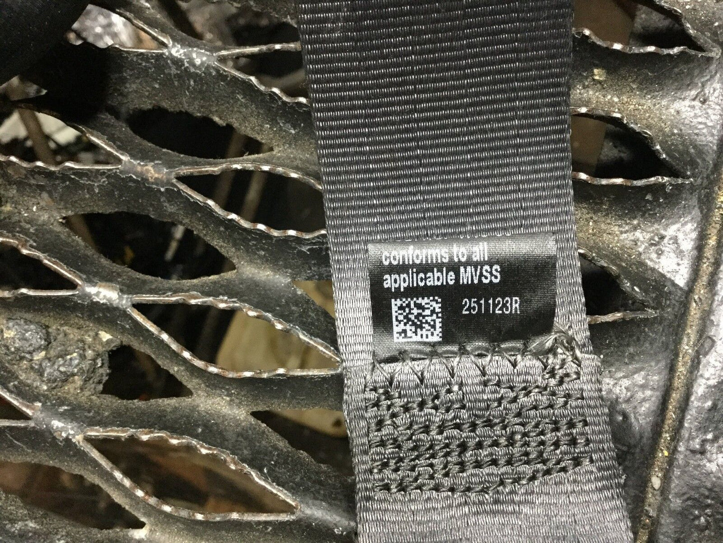 11 12 13 14  Hyundai Sonata Fornt Right Passenger Seat Belt Retractor OEM
