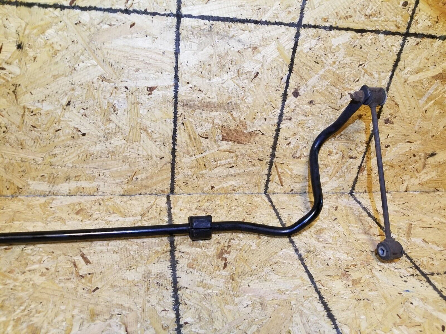 12 13 14 15 16 17 Chrysler 300 3.6l RWD Rear Sway Stabilizer W/ Link OEM 43k
