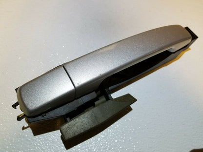 04 05 06 07 08 Nissan Maxima Front Right Passenger Exterior Door Handle OEM