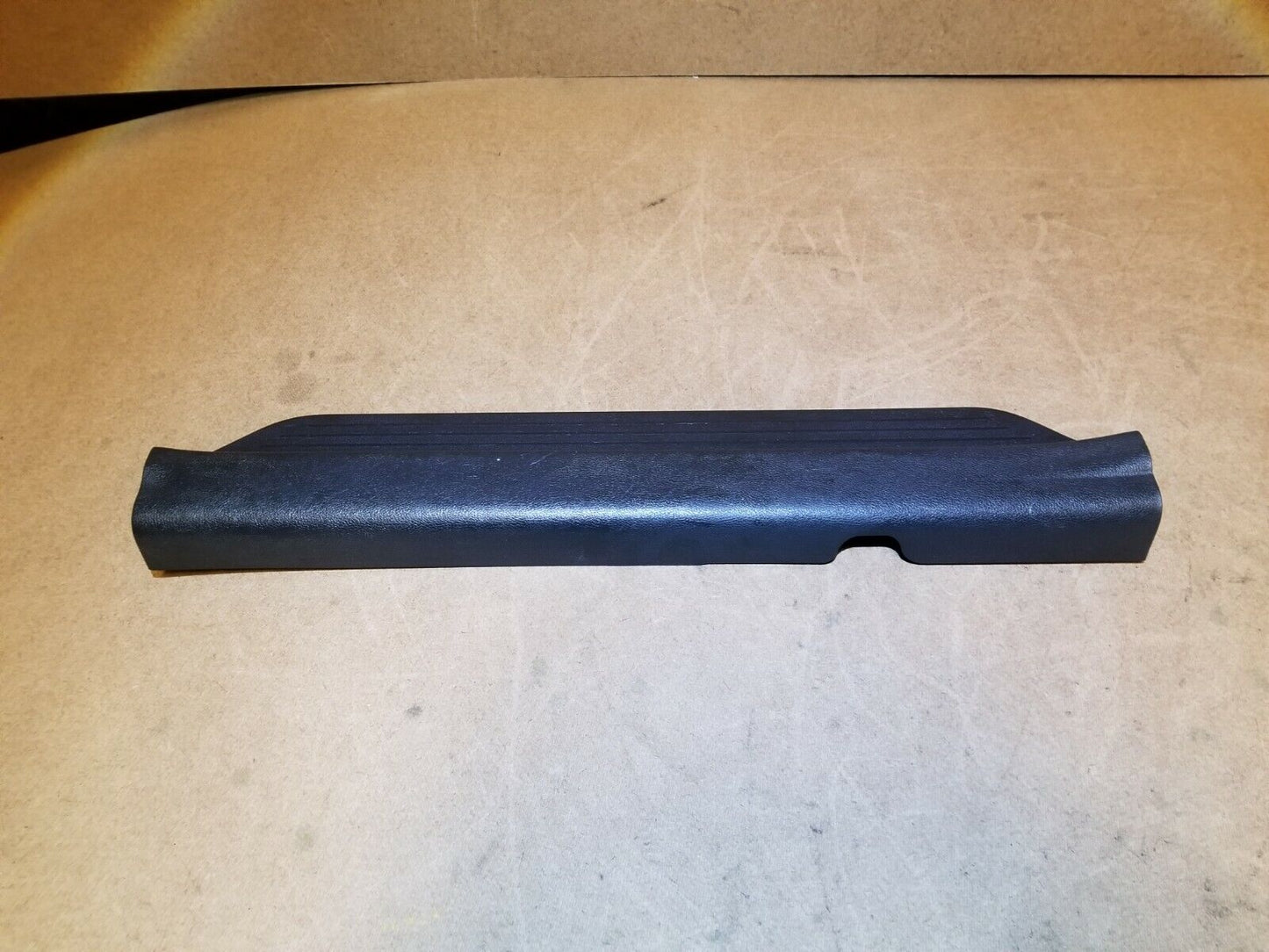 10 11 12 13 14 Hyundai Sonata Front Right Pass Door Scuff Plate Trim OEM 55k